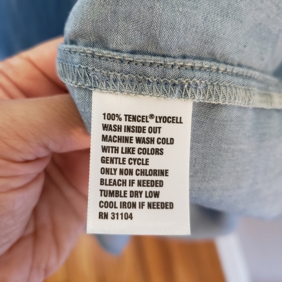 Crown and Ivy Chambray Ruffle Summer Beach Dress Sz8 - Picture 5 of 6